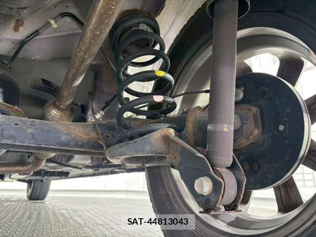 Daihatsu TANTO 2014-04 8369245-11