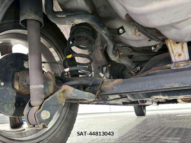 Daihatsu TANTO 2014-04 8369245-12