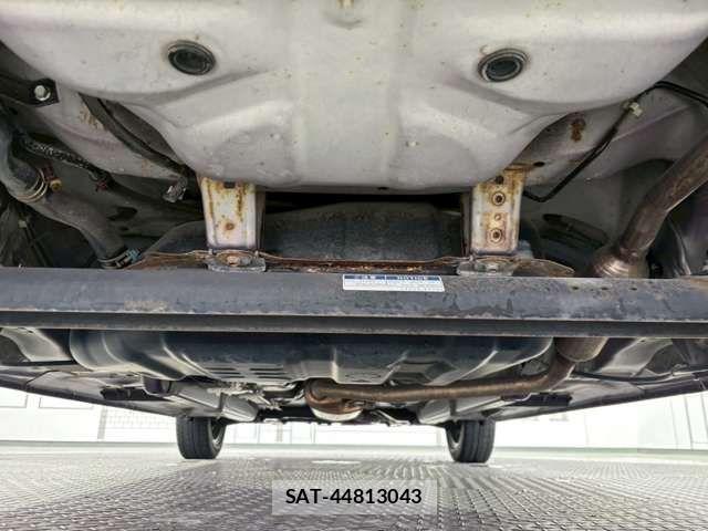 Daihatsu TANTO 2014-04 8369245-13