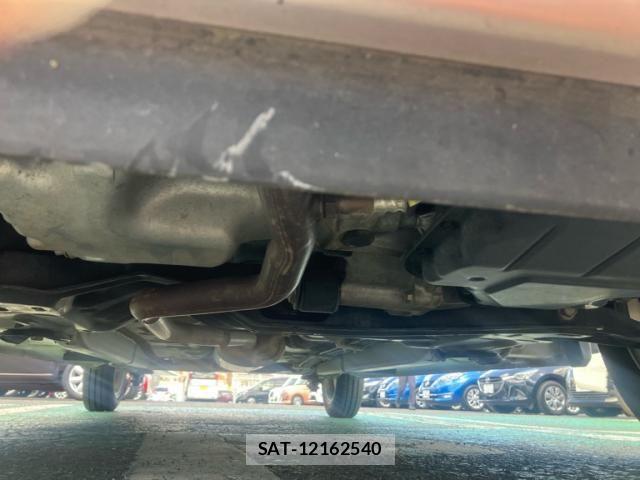 Daihatsu TANTO 2014-10 8369240-3