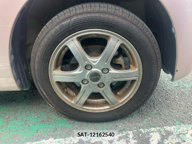 Daihatsu TANTO 2014-10 8369240-5