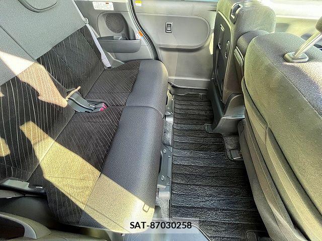 Daihatsu TANTO 2017-09 8369261-9