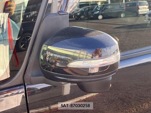 Daihatsu TANTO 2017-09 8369261-20