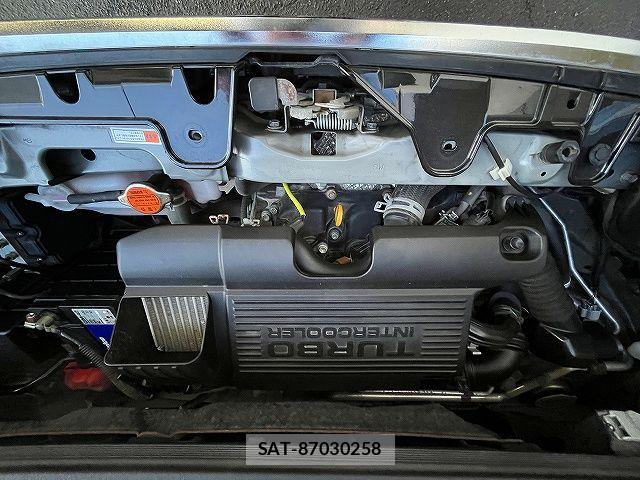 Daihatsu TANTO 2017-09 8369261-23