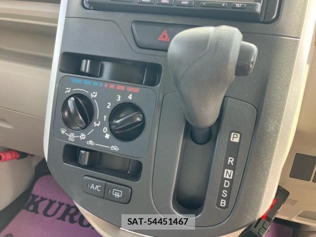 Daihatsu TANTO 2014-04 8369238-9