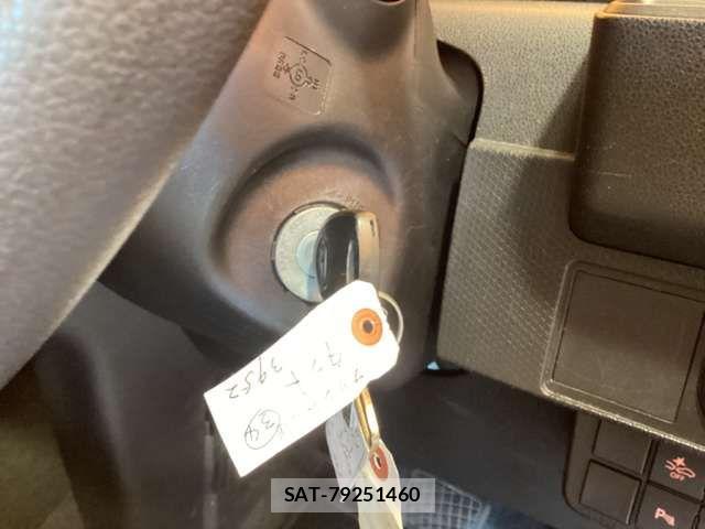 Daihatsu TANTO 2021-11 8369207-6