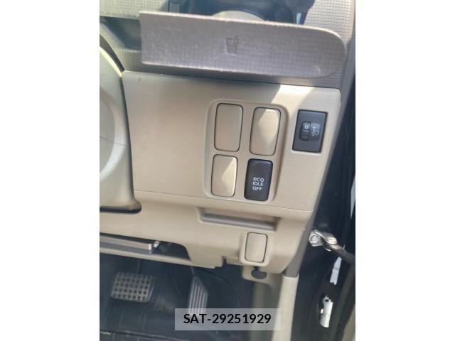 Daihatsu TANTO 2011-12 8369251-16