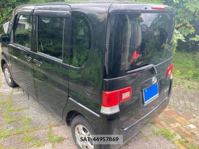 Daihatsu TANTO 2011-11 8369252-3