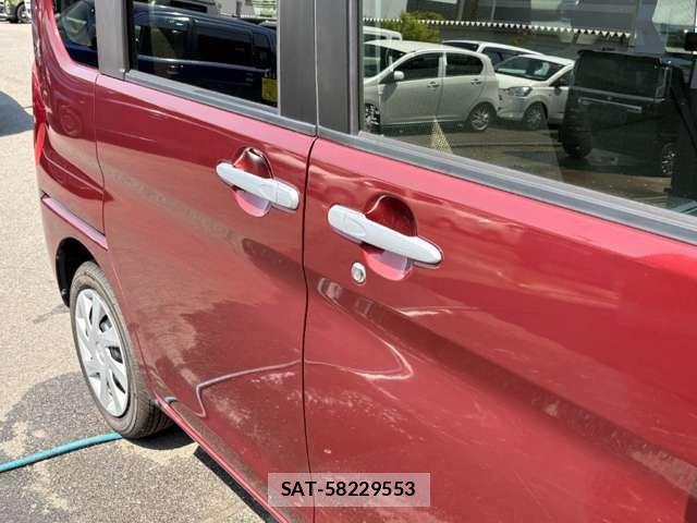 Daihatsu TANTO 2018-06 8369231-14