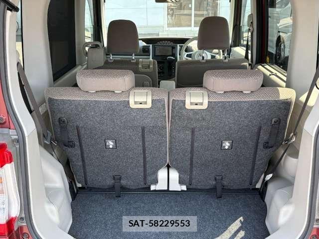 Daihatsu TANTO 2018-06 8369231-17
