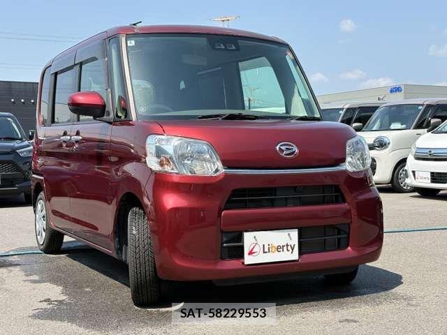 Daihatsu TANTO 2018-06 8369231-5