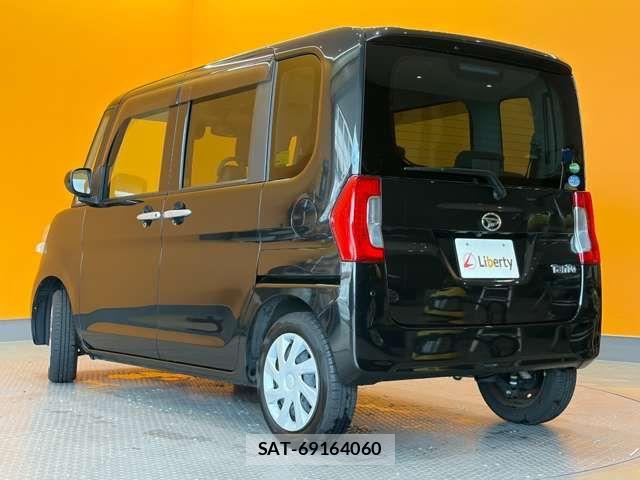 Daihatsu TANTO 2018-03 8369208-10
