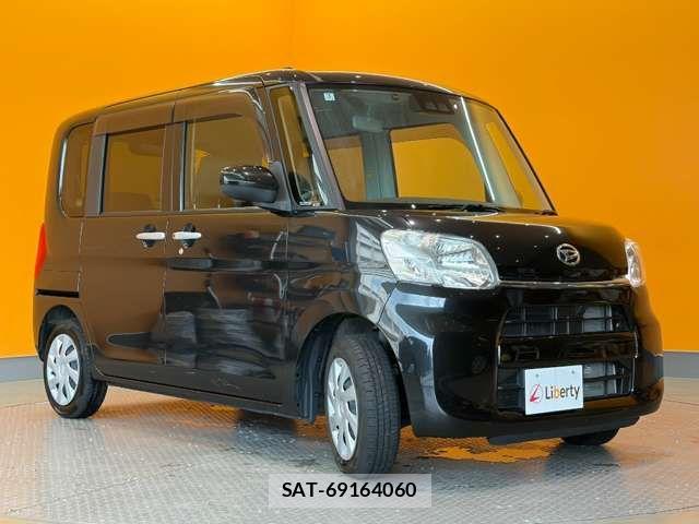 Daihatsu TANTO 2018-03 8369208-6
