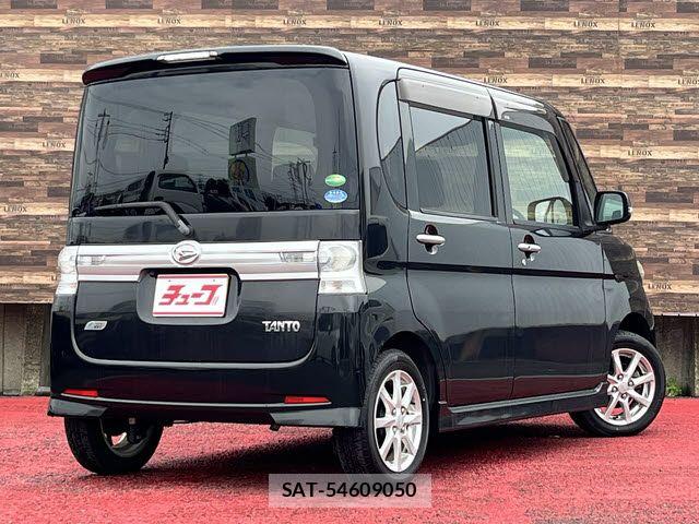 Daihatsu TANTO 2012-12 8369262-2