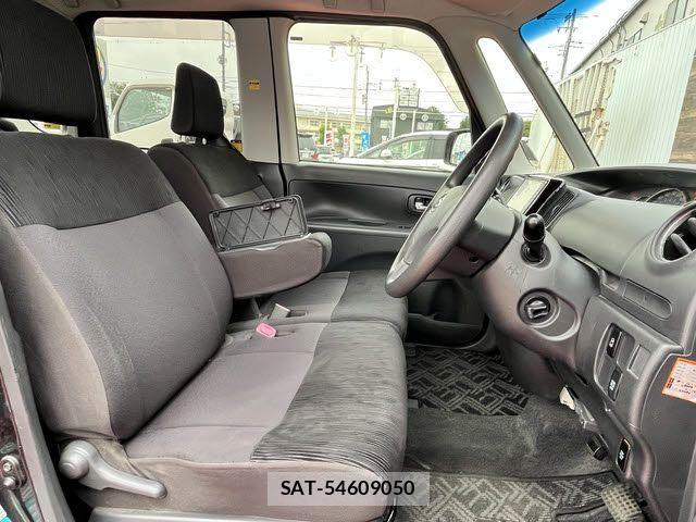 Daihatsu TANTO 2012-12 8369262-3
