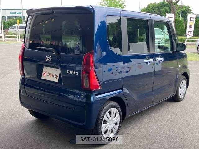 Daihatsu TANTO 2021-11 8369202-8