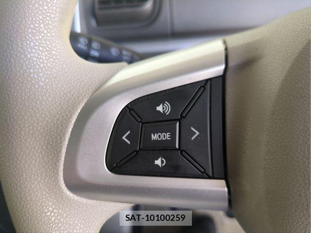 Daihatsu TANTO 2013-11 8369237-27