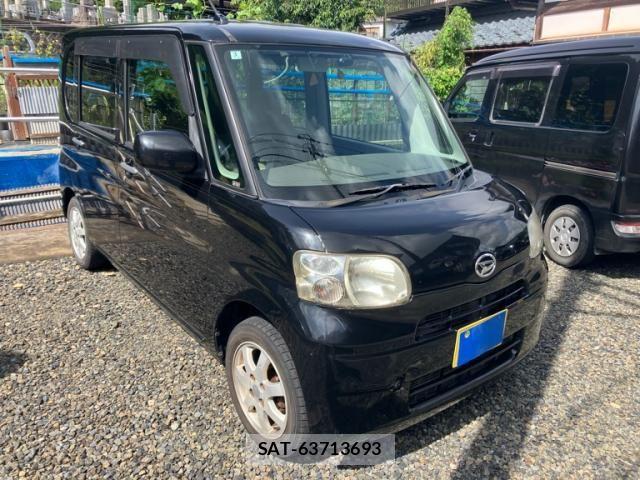 Daihatsu TANTO 2012-02 8372273-0