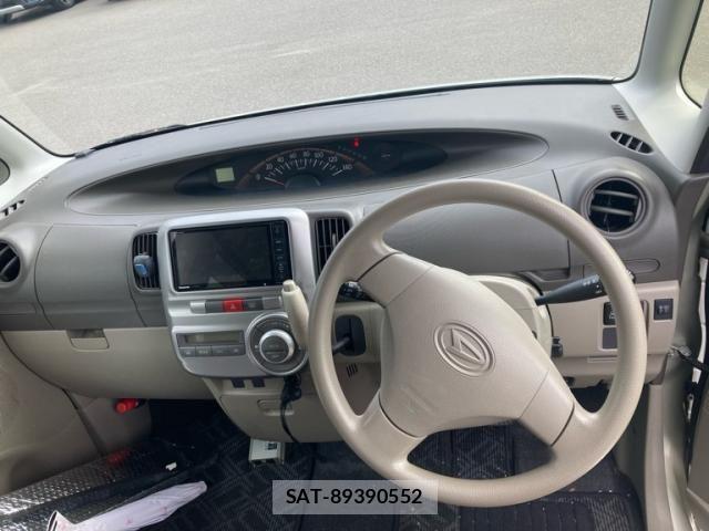 Daihatsu TANTO 2012-07 8372271-11