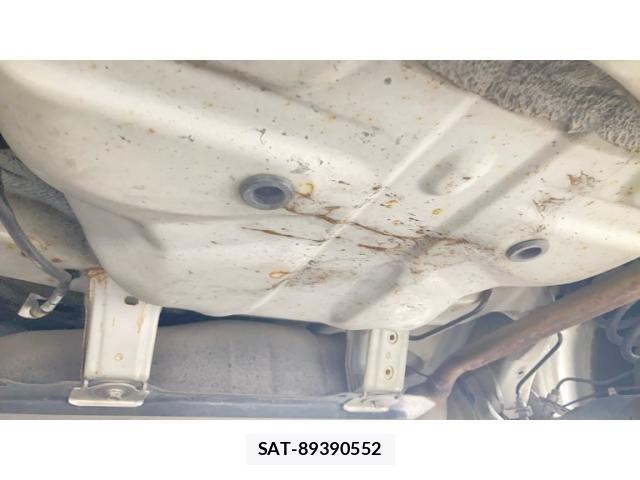 Daihatsu TANTO 2012-07 8372271-20