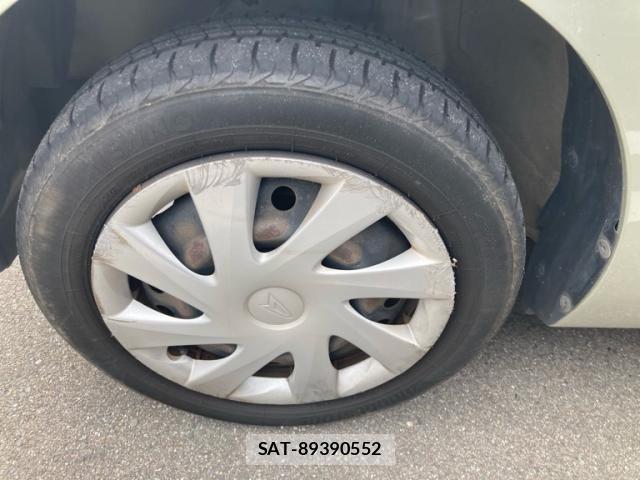 Daihatsu TANTO 2012-07 8372271-6