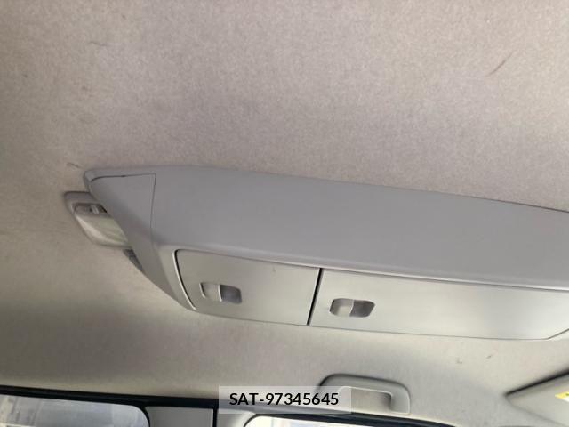 Daihatsu TANTO 2011-09 8415365-11