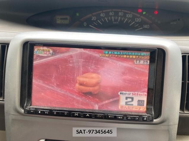 Daihatsu TANTO 2011-09 8415365-18