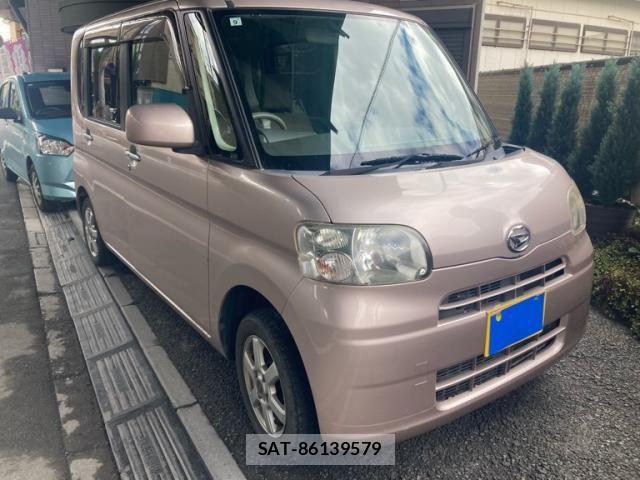 Daihatsu TANTO 2012-06 8415361-0