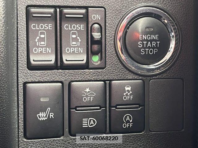 Daihatsu TANTO 2017-11 8415323-16