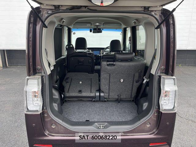 Daihatsu TANTO 2017-11 8415323-21