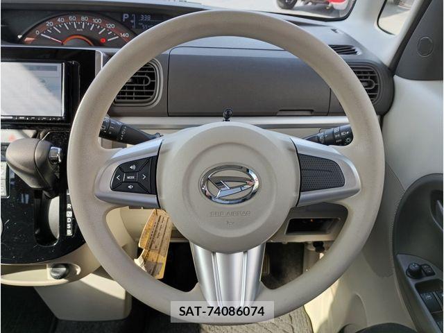 Daihatsu TANTO 2016-03 8415325-14