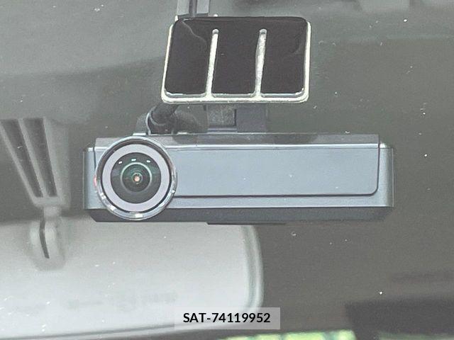 Daihatsu TANTO 2017-11 8415328-6