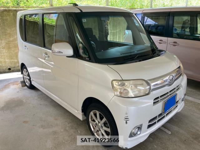 Daihatsu TANTO 2012-06 8415356-0