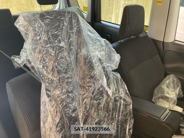 Daihatsu TANTO 2012-06 8415356-10