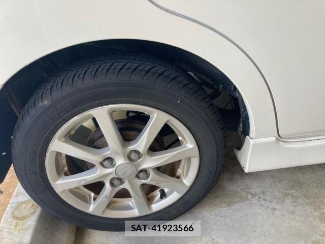 Daihatsu TANTO 2012-06 8415356-7