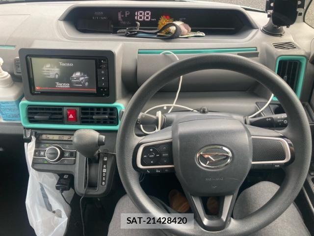 Daihatsu TANTO 2020-04 8415327-9