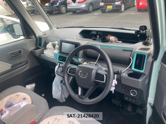 Daihatsu TANTO 2020-04 8415327-8