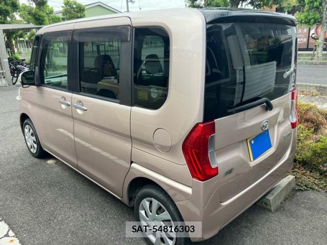 Daihatsu TANTO 2014-01 8415352-2