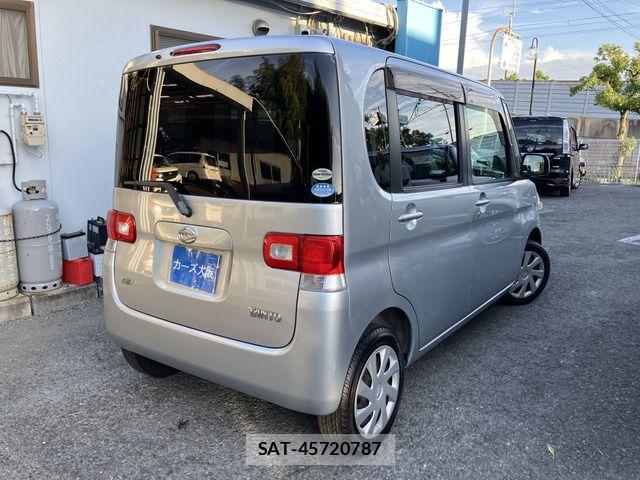 Daihatsu TANTO 2012-03 8415350-2