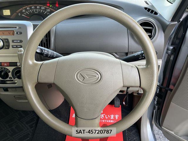 Daihatsu TANTO 2012-03 8415350-6