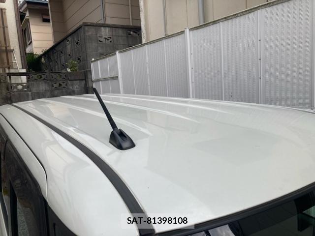 Daihatsu TANTO 2012-03 8415362-10