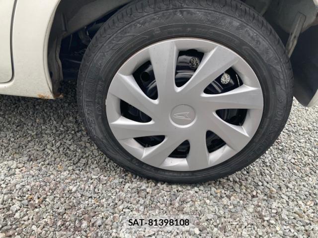 Daihatsu TANTO 2012-03 8415362-7