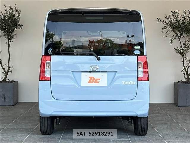 Daihatsu TANTO 2015-09 8415333-13