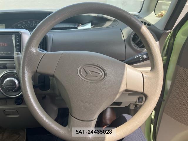 Daihatsu TANTO 2012-02 8415358-18