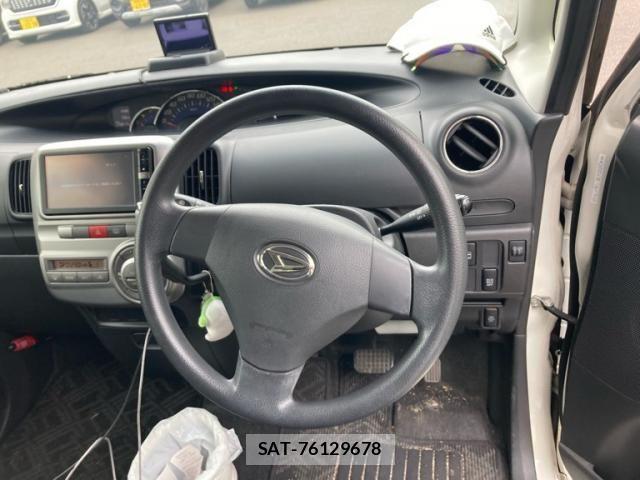 Daihatsu TANTO 2012-06 8438975-9