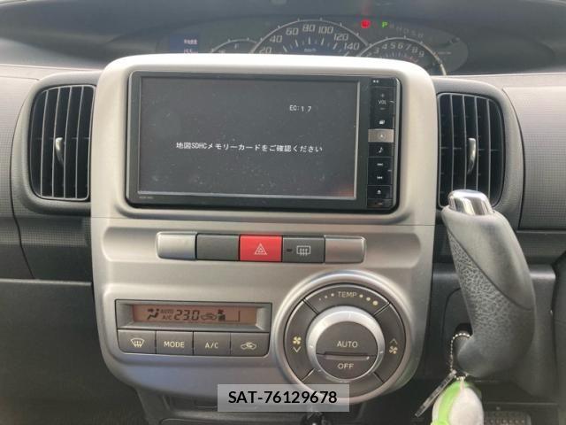 Daihatsu TANTO 2012-06 8438975-11