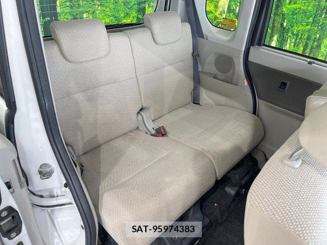 Daihatsu TANTO 2014-01 8438971-10