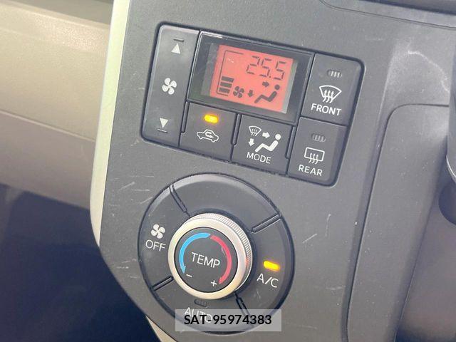 Daihatsu TANTO 2014-01 8438971-6