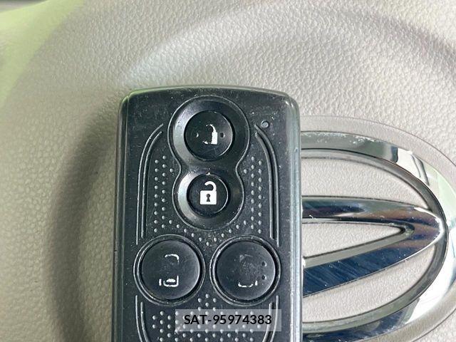 Daihatsu TANTO 2014-01 8438971-7