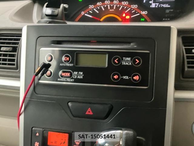 Daihatsu TANTO 2013-12 8438550-21